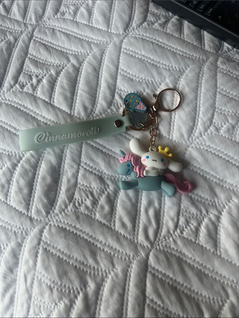 Digimon Gatomon Plush Pair with Yellow Paw Gloves - White & Pink - Picture 7 of 10